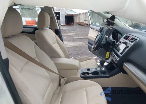 2017 Subaru Legacy 2.5I Premium из США, поврежденный, VIN 4S3BNAH68H3012643